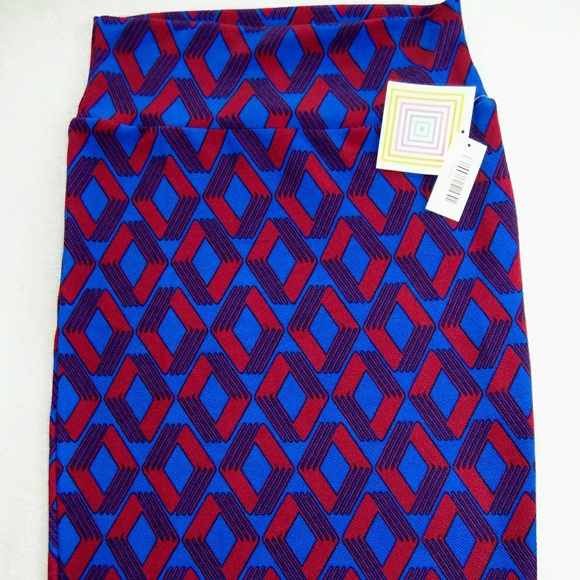 LulaRoe Cassie S pencil skirt NWT - Picture 1 of 5